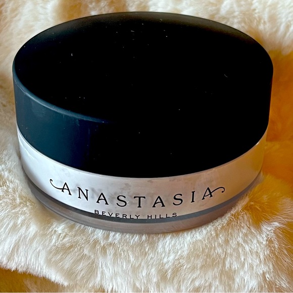 Anastasia Loose Translucent Setting Powder NIB - Picture 1 of 7